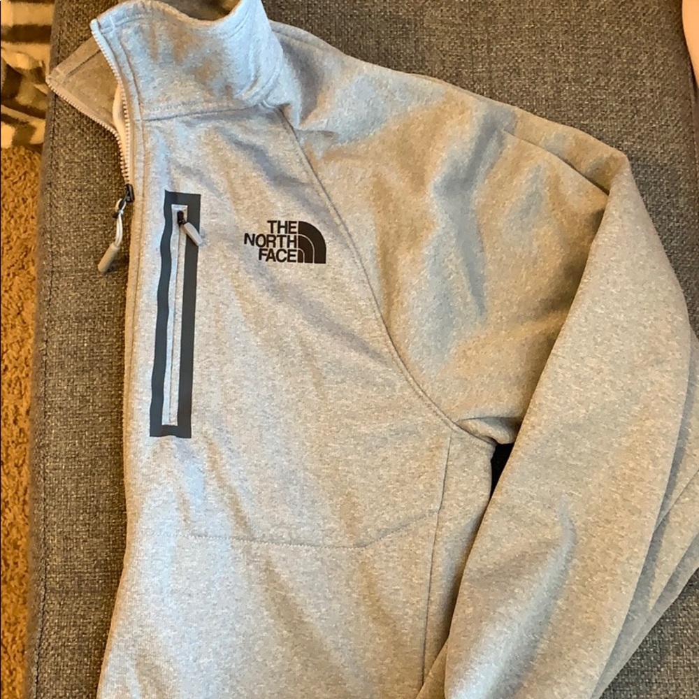 Men’s small north face quarter zip